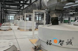 不銹鋼刮板機現場安裝